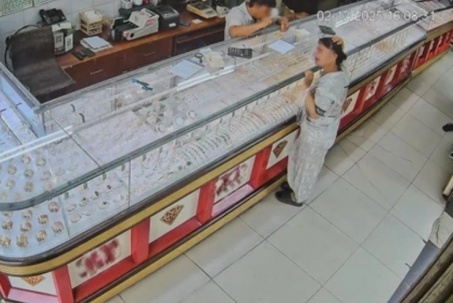 Công an ở TPHCM bắt người giúp việc trộm vàng của chủ nhà