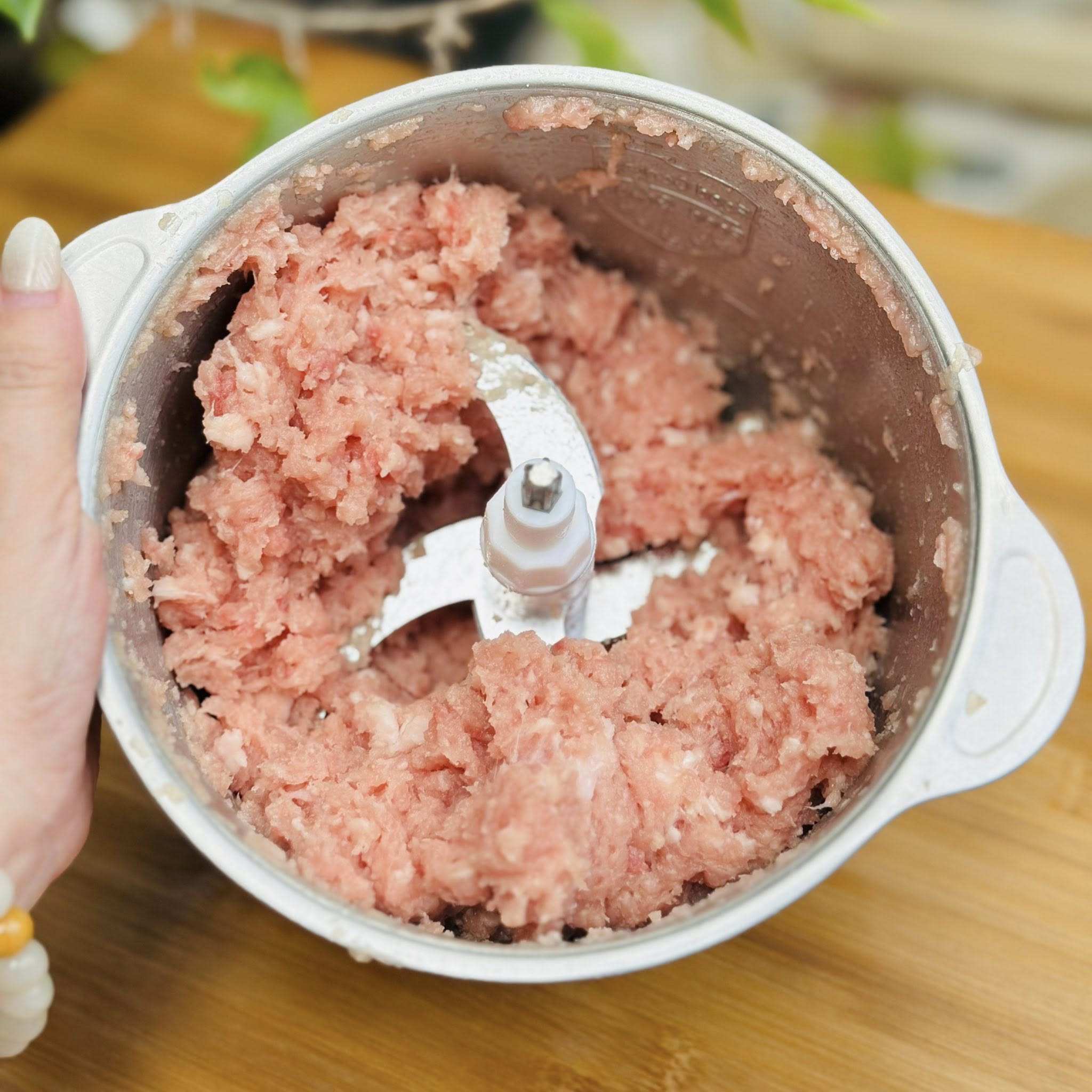 Tự làm chả mỡ tại nhà, ngon, sạch và đảm bảo hơn ngoài hàng - 4