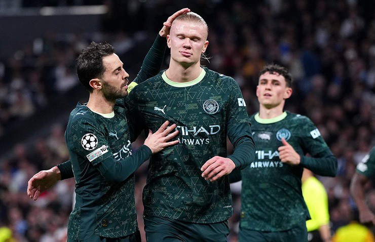 Haaland tỏa sáng giúp Man City giành chiến thắng ngay trên sân của Real Madrid