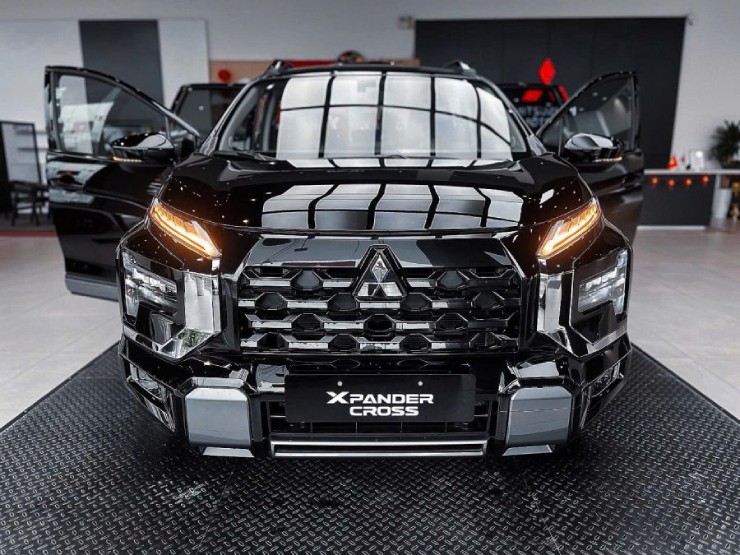 Vì sao Mitsubishi Xpander không xuất sắc vẫn hút khách như ‘nam châm’? - 2