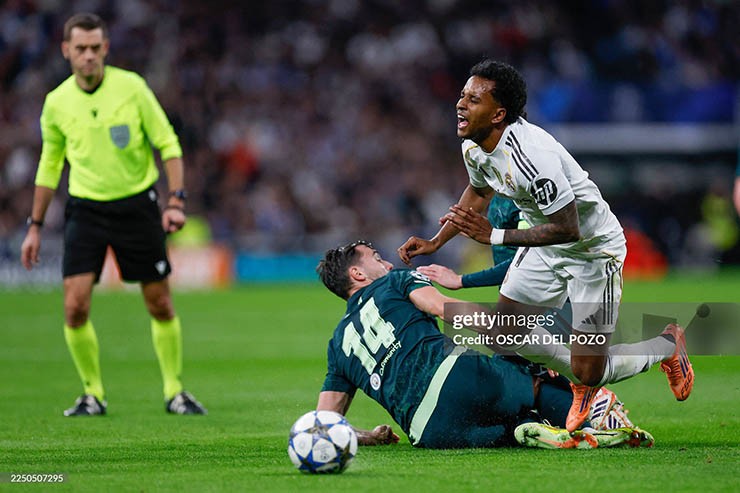 Trực tiếp bóng đá Real Madrid - Man City: "Kền kền trắng" bất lực, thất bại cay đắng (Hết giờ) - 8