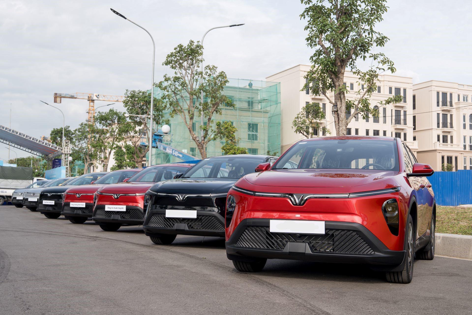 VinFast Limo Green đã trở thành mẫu xe MPV 7 chỗ được ưa chuộng nhất trên thị trường.