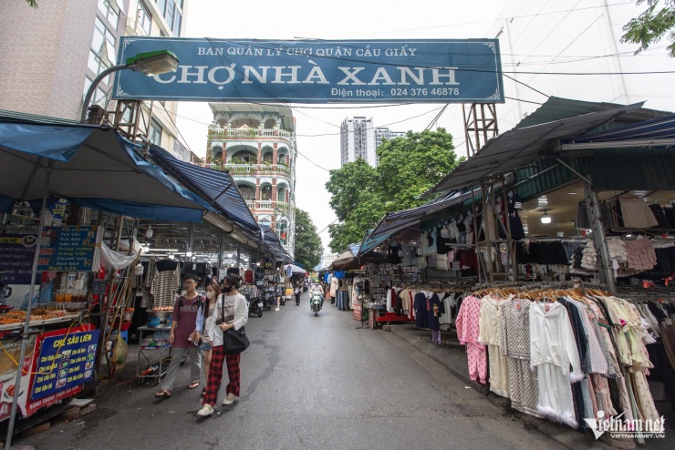 Thói quen chạy ù ra mua hàng khiến nhiều chợ truyền thống &#39;đói khách&#39; - 7