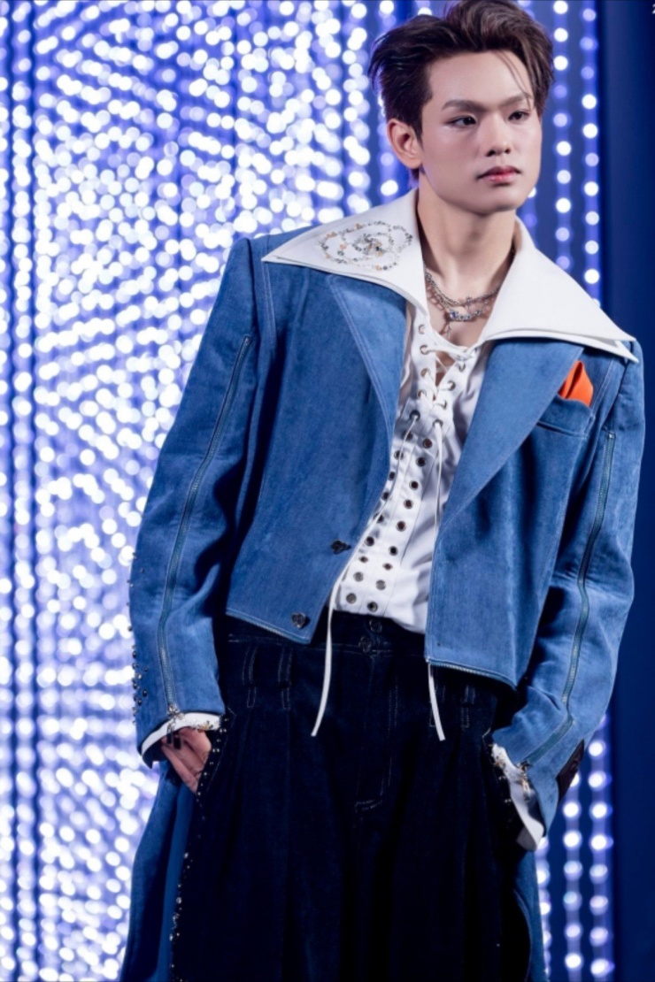 buitruonglinh thu hút sự chú ý ngay từ khi chương trình công bố. Sở hữu khả năng hát, sáng tác, chơi nhạc cụ, anh định hình hình ảnh nghệ sĩ đa năng. Trong Anh trai say hi, anh tiếp cận thêm lượng lớn khán giả nhờ thể hiện tốt kỹ năng nhảy, sản xuất âm nhạc và nhiều lần đảm nhận vị trí đội trưởng. Ca sĩ được khán giả kỳ vọng về khả năng tranh ngôi quán quân mùa 2