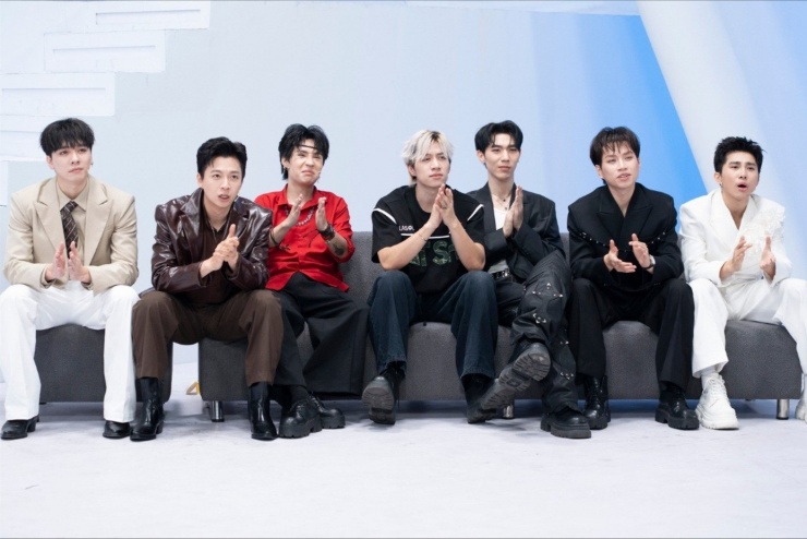 Tính đến ngày 8/12, số bình chọn của Negav đã đạt hơn 3,7 triệu, buitruonglinh đứng sau với hơn 3,5 triệu bình chọn, ba vị trí còn lại trong top 5 là Vũ Cát Tường, B Ray, CongB. Mason Nguyễn và Sơn.K đều đã chạm mốc 2 triệu bình chọn và có thể bứt phá lên top 5 nếu người hâm mộ dồn sức cho những ngày cuối. Trong đó, Sơn K đang là một trong 5 anh trai có tốc độ tăng bình chọn nhanh nhất. Hiện tại, BTC đã ẩn số bình chọn và thứ tự để tăng phần kịch tính trong đêm chung kết. Kết quả bình chọn này sẽ ảnh hưởng trực tiếp đến nhóm Best5 - 5 anh trai xuất sắc nhất, quán quân, á quân.