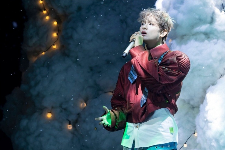 Trước đó, các ca khúc anh sáng tác như Yêu người có ước mơ (26 triệu), Dù cho mai về sau (37 triệu lượt xem), T ừng ngày yêu em (39 triệu)… đều đạt triệu view. Bài Thịnh vượng Việt Nam sáng ngời trong đại lễ 2/9 giúp anh mở rộng độ nhận diện. Sinh năm 1999, tốt nghiệp Học viện Âm nhạc Quốc gia Việt Nam rồi theo học Thanh nhạc tại Nhạc viện TPHCM, anh được nhiều fan kỳ vọng có khả năng tranh ngôi quán quân mùa 2.