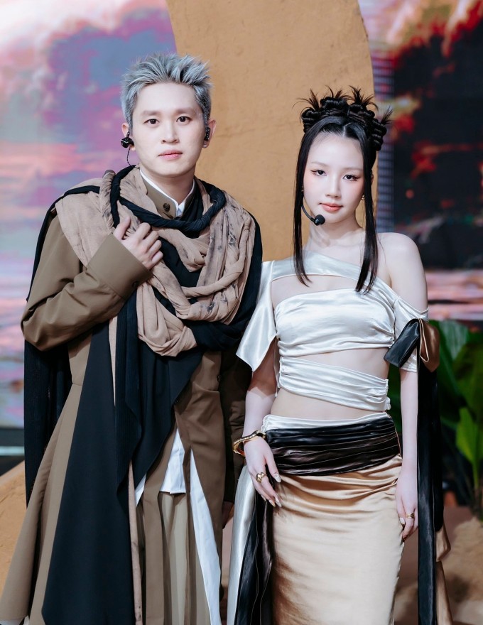 B Ray có màn trình diễn ấn tượng cùng Amee.