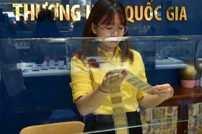 Nhu cầu mua vàng tiếp tục duy trì ở mức cao trên thị trường quốc tế. Ảnh: Tấn Thạnh