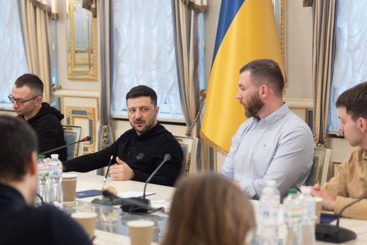 Tổng thống Ukraine Zelensky tiết lộ thay đổi quan trọng trong thỏa thuận hòa bình - 1