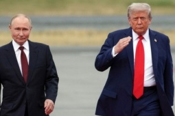 Mỹ toan tính thành lập nhóm quyền lực mới với Nga, bỏ qua G7