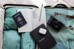 Vật dụng 'bất ly thân' khi đi du lịch