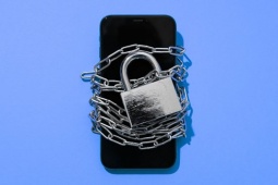 Mã độc Android mới tự động đổi mã PIN và tống tiền, xóa sạch máy sau 24 tiếng nếu không trả