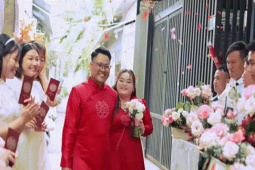 Cô dâu hơn 100kg ‘cháy hết mình’ trong đám cưới, được mẹ chồng tặng quà đặc biệt