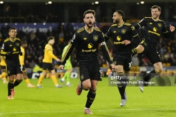 Ngoại hạng Anh căng thẳng, sít sao nhất từ xưa đến nay: Quá giàu và... quá bất ổn