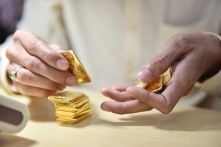 Bị lừa cả trăm tỷ vì tin quảng cáo “vàng giảm giá 100.000đ/g”