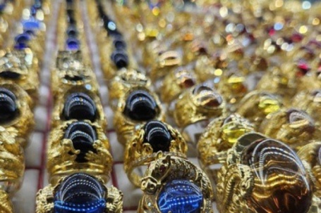 Sáng nay 12-12, giá vàng miếng SJC, vàng nhẫn trở lại vùng đỉnh