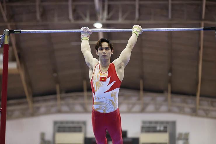 Đinh Phương Thành đoạt HCV