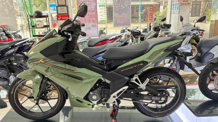 Giá xe côn tay Honda Winner R giữa tháng 12/2025, giảm hơn 10 triệu đồng - 5