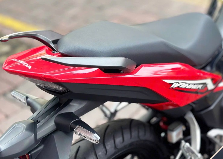 Giá xe côn tay Honda Winner R giữa tháng 12/2025, giảm hơn 10 triệu đồng - 4
