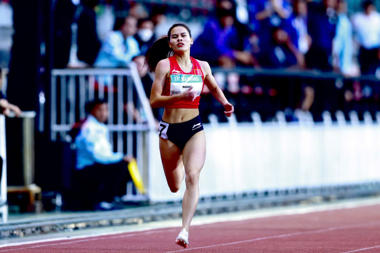 Nguyễn Thị Ngọc bất ngờ giành HCV 400m cá nhân