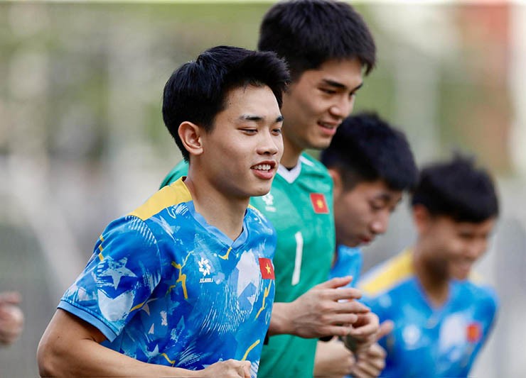 U22 Việt Nam họp kín, bàn đấu pháp đá bán kết SEA Games 33 - 2