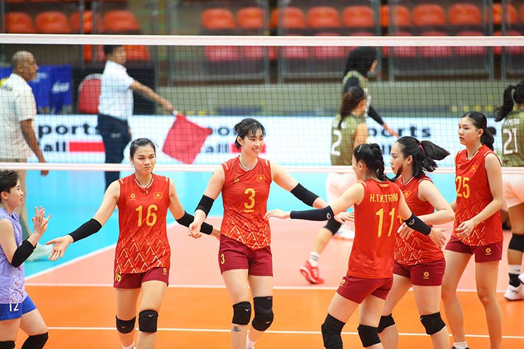 Video bóng chuyền ĐT nữ Việt Nam - ĐT nữ Indonesia: Đỉnh cao so tài, ngôi đầu ngạo nghễ (SEA Games) - 1