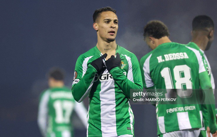 Video bóng đá Dinamo Zagreb - Real Betis: Antony tỏa sáng, 7 phút 3 bàn choáng váng (Europa League) - 2