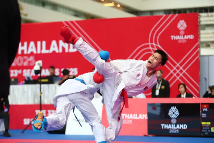 Trực tiếp SEA Games 33, đoàn Việt Nam thi đấu 12/12: Em trai Ánh Viên tỏa sáng, bơi liên tục gặt vàng - 36