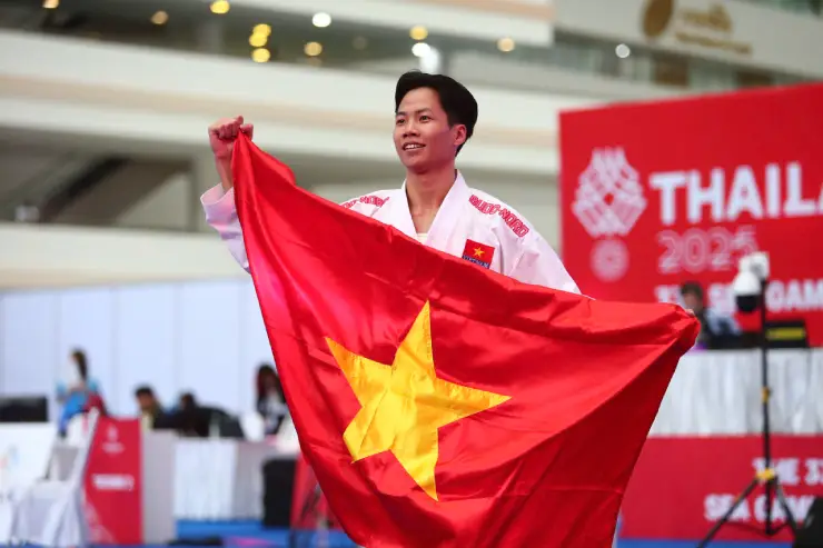 Trực tiếp SEA Games 33, đoàn Việt Nam thi đấu 12/12: Em trai Ánh Viên tỏa sáng, bơi liên tục gặt vàng - 30