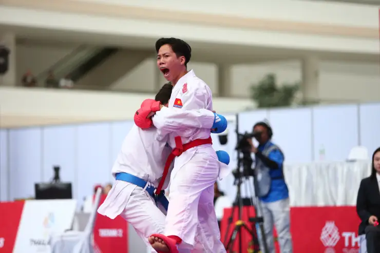 Trực tiếp SEA Games 33, đoàn Việt Nam thi đấu 12/12: Em trai Ánh Viên tỏa sáng, bơi liên tục gặt vàng - 28