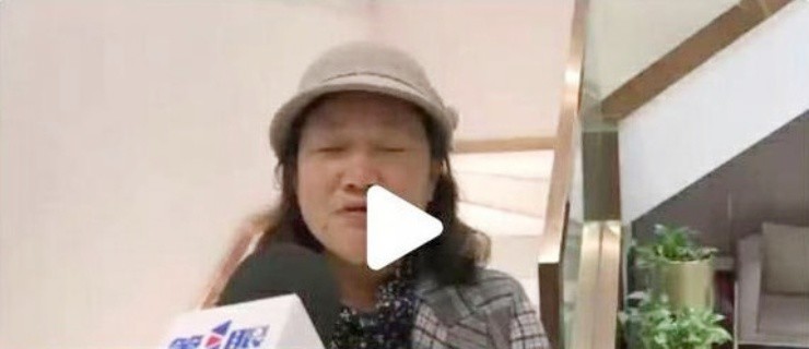 Bà Ju - chủ khách sạn