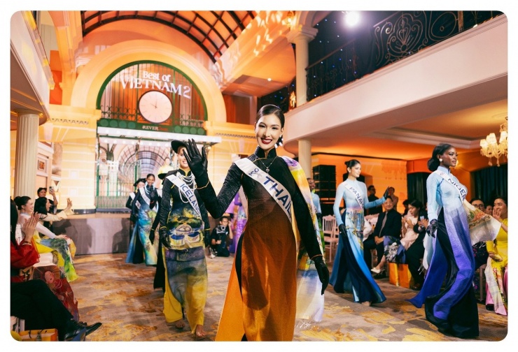 Dàn thí sinh Miss Cosmo 2025 khoe nhan sắc rực rỡ trong tà áo dài Việt Nam - 2