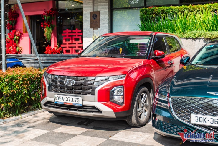 Dàn siêu xe trị giá 150 tỷ trong đám hỏi ái nữ doanh nhân nổi tiếng ngành ô tô - 19