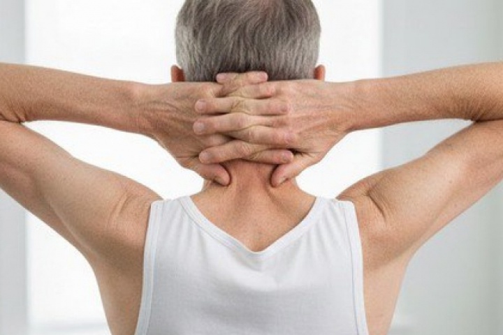 Vì sao đi bộ không đủ để ngăn ngừa mất cơ sau tuổi 50?