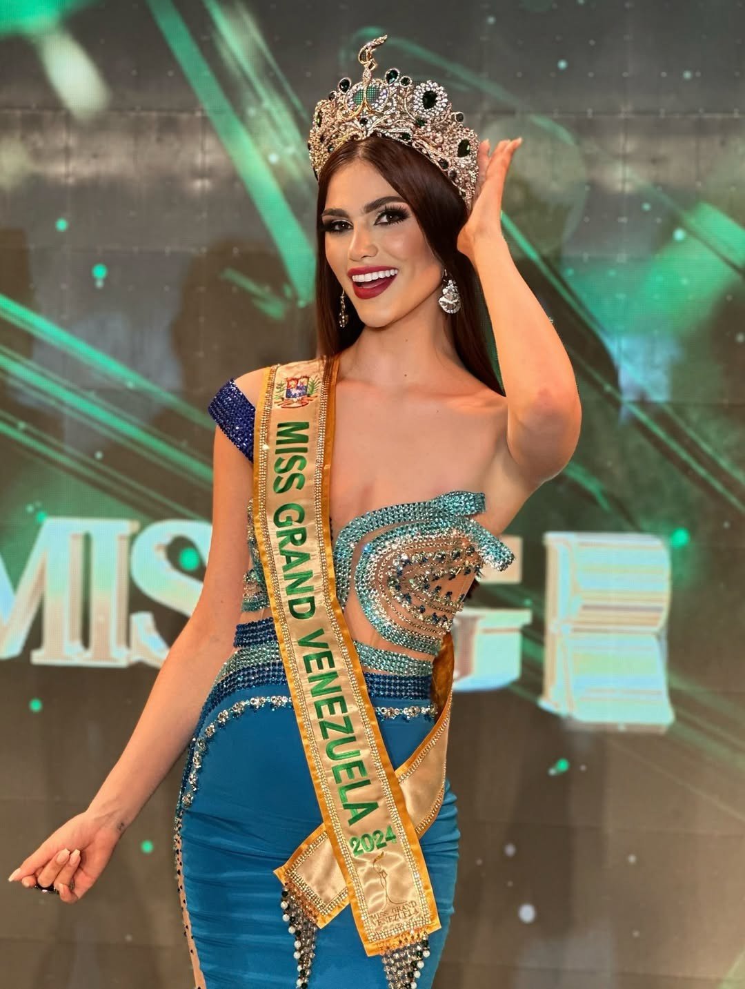 Sau khi lỡ hẹn với Miss Charm 2024, Anna được bổ nhiệm trở thành Hoa hậu Hòa bình Venezuela 2024 và đại diện quốc gia tham dự Miss Grand International 2024 ở Thái Lan.