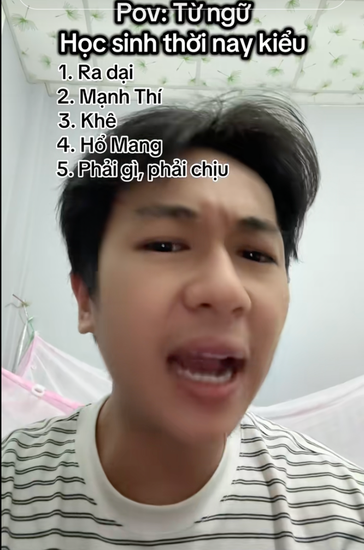 Các bạn học sinh còn “bình chọn” từ “ra dại” là câu cửa miệng top 1.