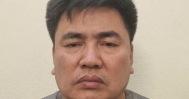 Người đẩy đại úy CSGT vào đầu xe tải từng nhốt ...