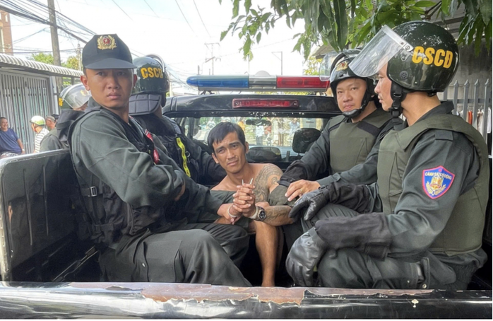 Đối tượng Bắc bị khống chế đưa về trụ sở làm việc