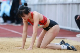 Quả cảm người đẹp Ngọc Hà dính chấn thương vẫn giật huy chương nhảy xa SEA Games