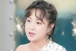 Loạt nghệ sĩ hàng đầu ngã ngựa, nhà đài lao đao