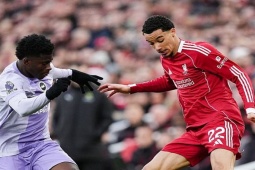 Kết quả bóng đá Liverpool - Brighton: Cú đúp thăng hoa, dấu ấn Salah (Ngoại hạng Anh)