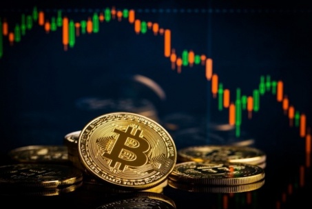 “Đại gia” đặt cược cả doanh nghiệp vào Bitcoin giờ ra sao?
