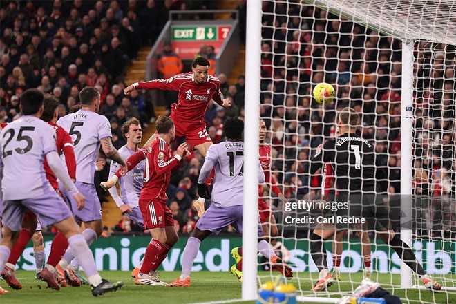 Trực tiếp bóng đá Liverpool - Brighton: Salah bỏ lỡ cơ hội ngon ăn (Ngoại hạng Anh) (Hết giờ) - 2