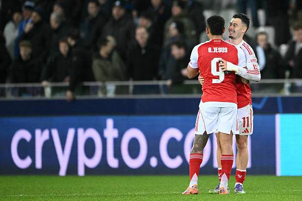 Jesus và Martinelli