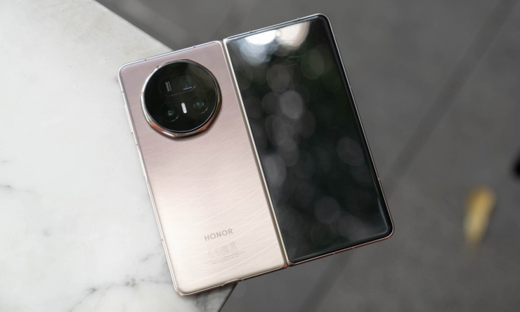 Honor Magic V5 (45 triệu đồng)