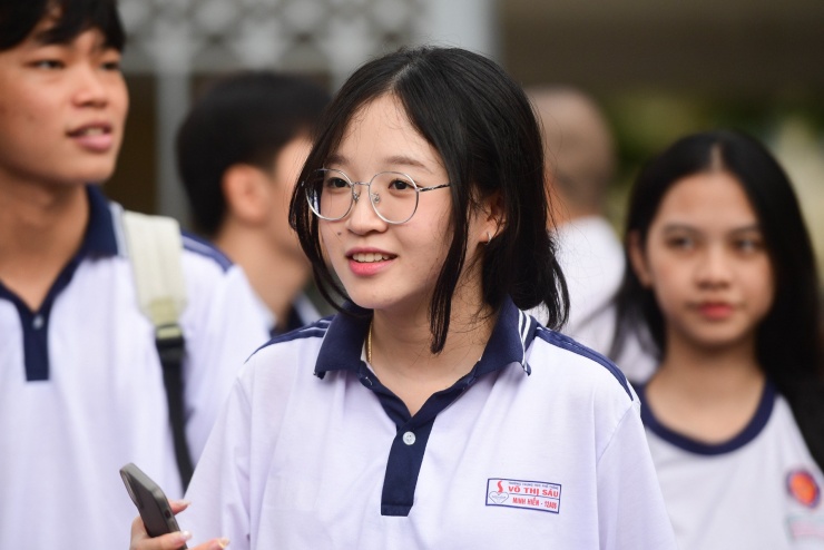 Thí sinh dự thi tốt nghiệp 2025