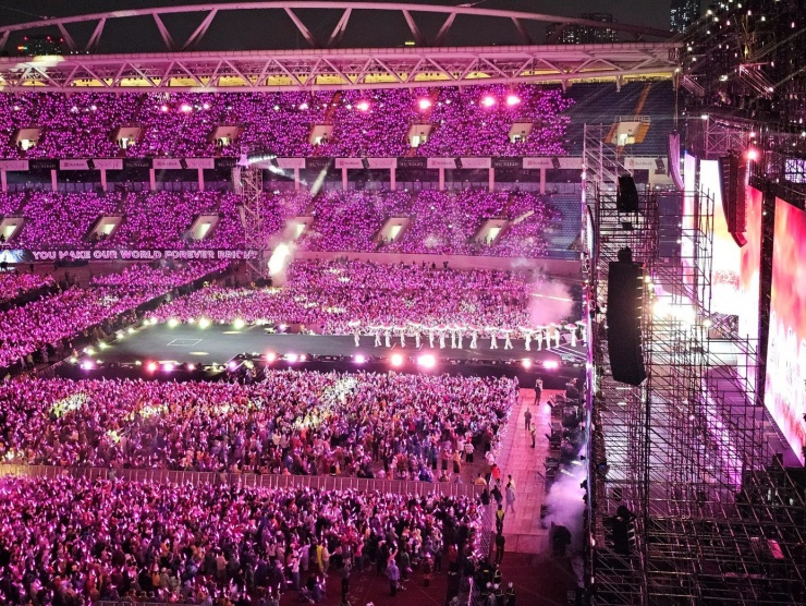 Điểm trừ trong concert Mỹ Tâm - 4