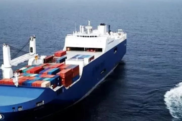 Mỹ đột kích con tàu đang trên đường đến Iran, thu giữ linh kiện quân sự