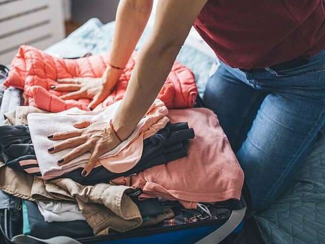 Lý do không nên dồn hết đồ vào một vali khi đi du lịch