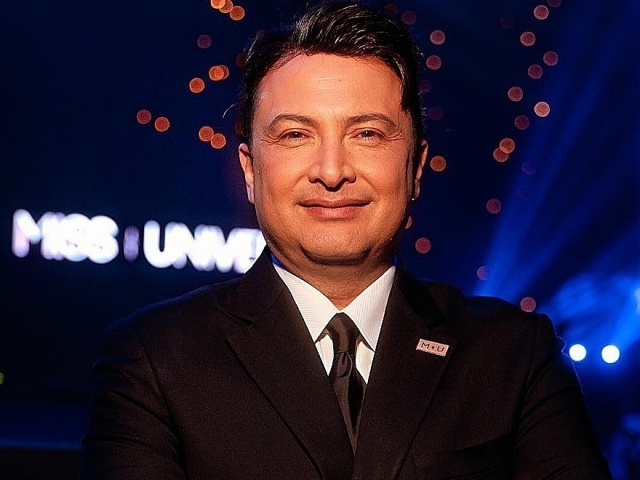 CEO Miss Universe từ chức sau một tháng nắm quyền